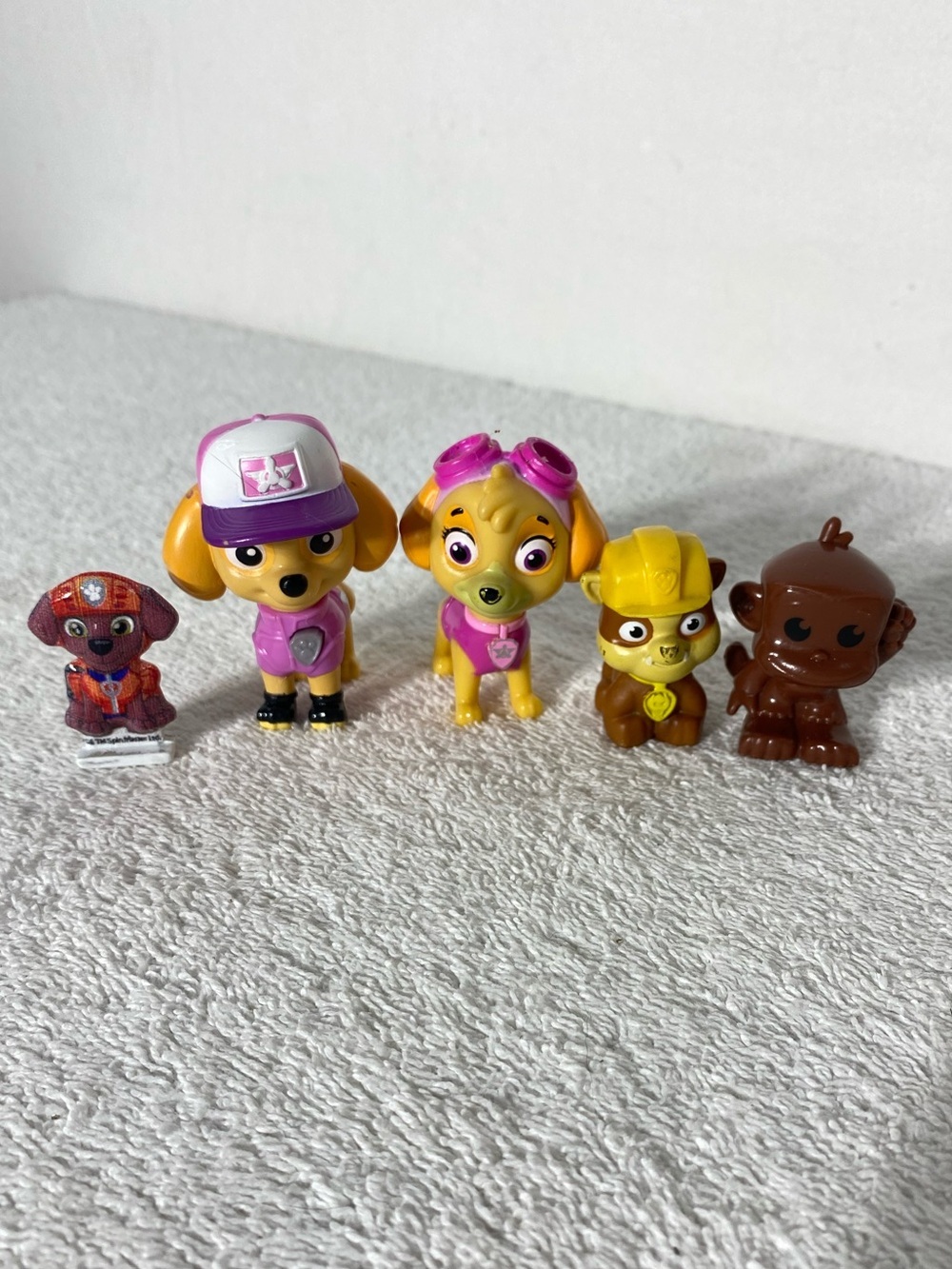 5/$35 Paw Patrol Mini Figure Lot: Skye, Rubble, Zuma & Mandy Monkey 5Pcs